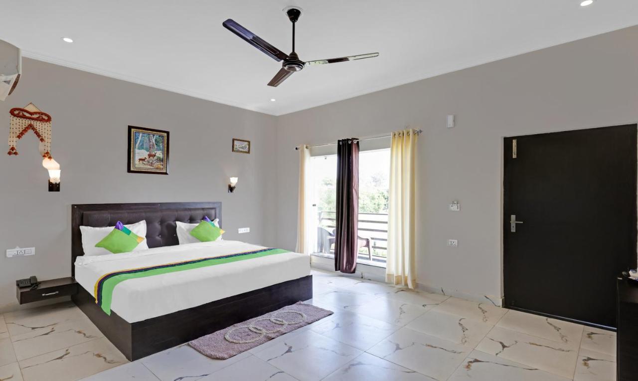 Treebo Kaira Resort With Pool View, 5 Km From Jim Corbett Jungle Safari Рамнагар Екстериор снимка