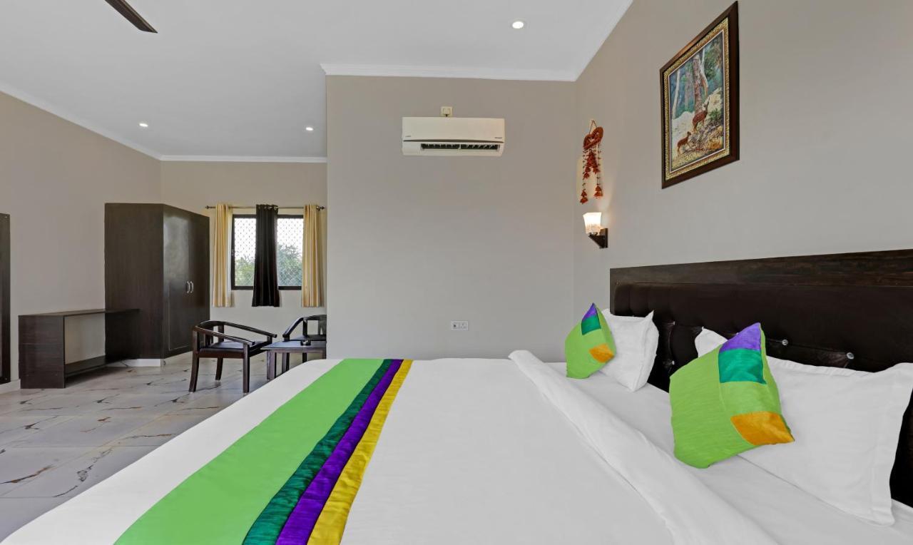Treebo Kaira Resort With Pool View, 5 Km From Jim Corbett Jungle Safari Рамнагар Екстериор снимка