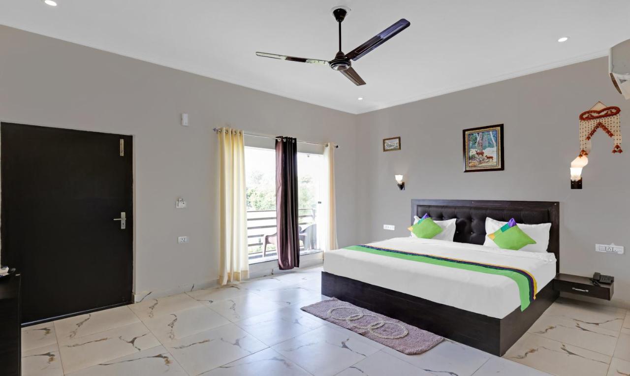 Treebo Kaira Resort With Pool View, 5 Km From Jim Corbett Jungle Safari Рамнагар Екстериор снимка